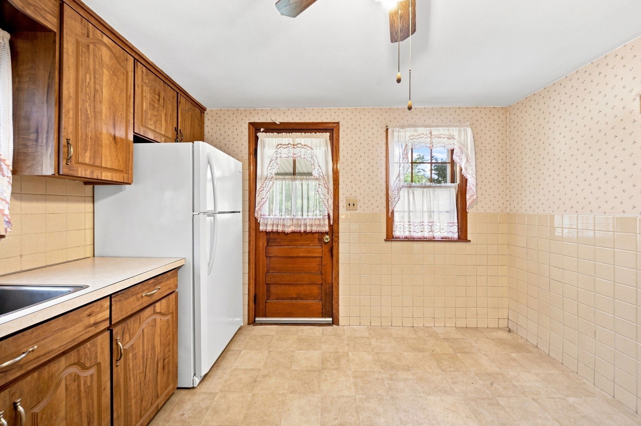 125 Whitehall St, Dedham, MA, 125 Whitehall St, Dedham, MA Photo #32