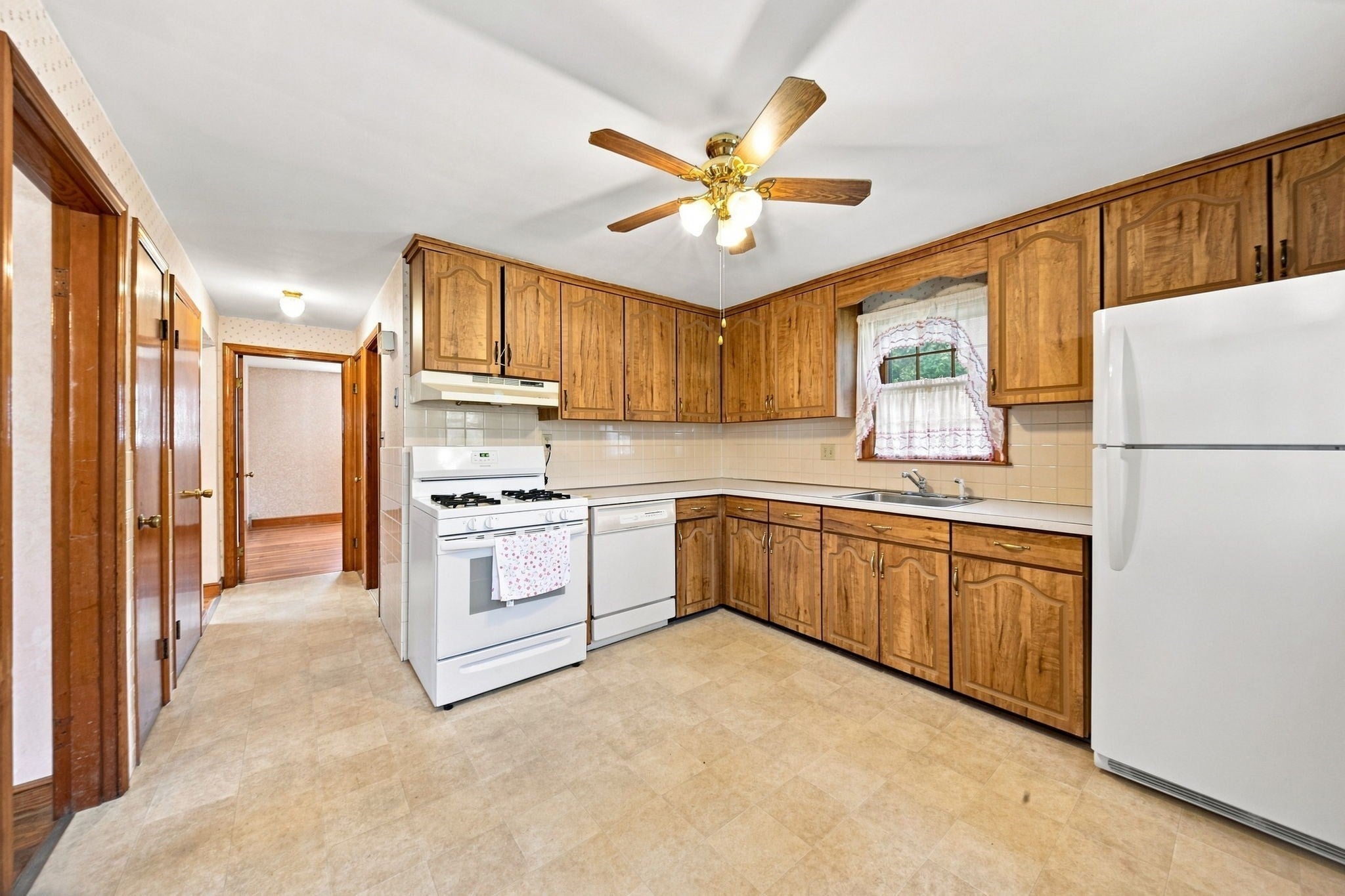 125 Whitehall St, Dedham, MA, 125 Whitehall St, Dedham, MA Photo #29