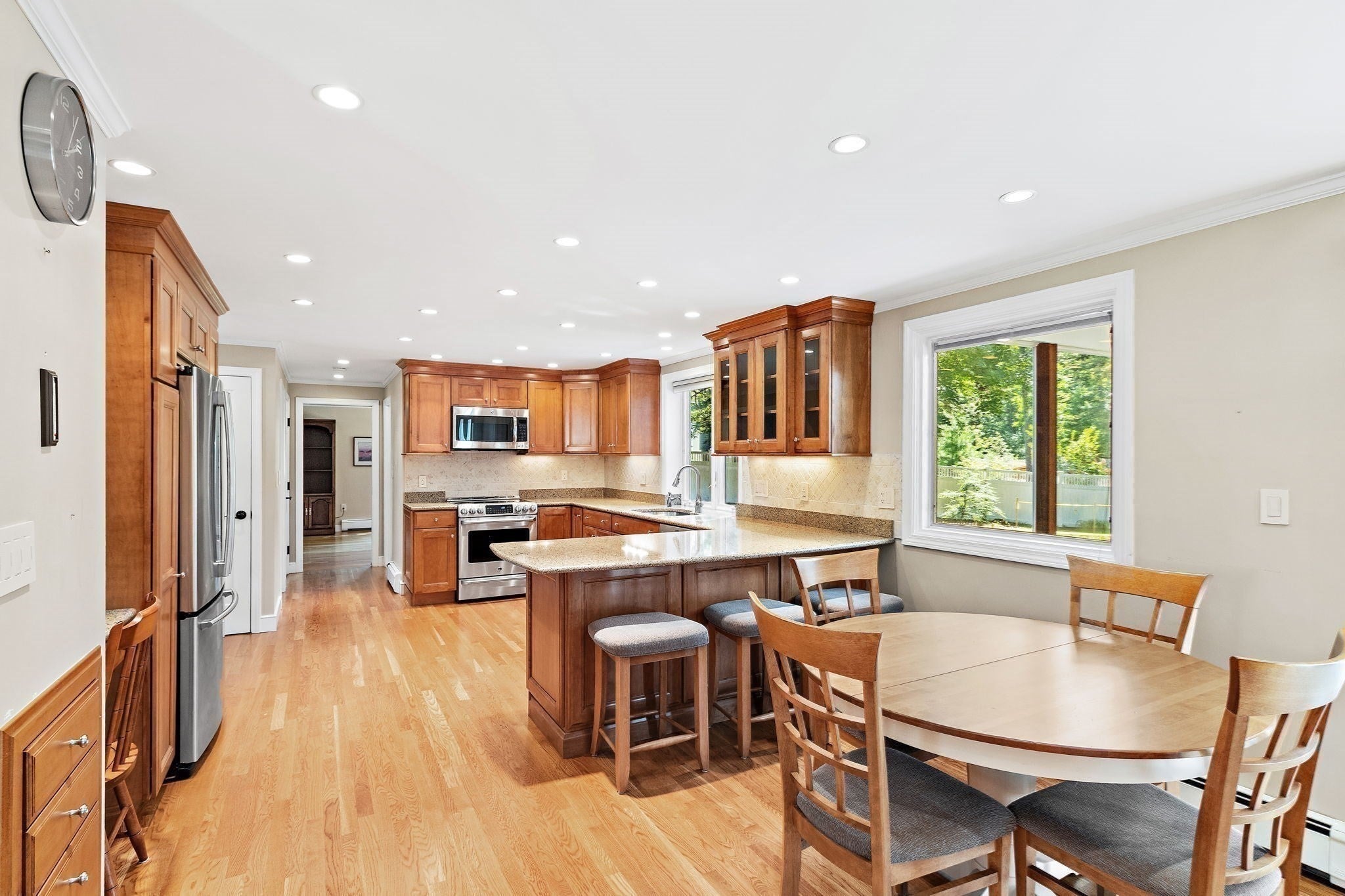 215 Oak Hill Circle, Concord, MA, 215 Oak Hill Circle, Concord, MA Photo #3