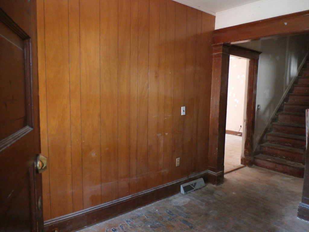 19 Stevens St