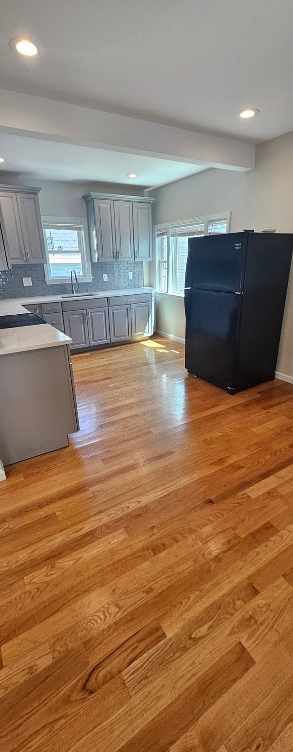 22 Juniper ST #2, Boston, MA Photo #2