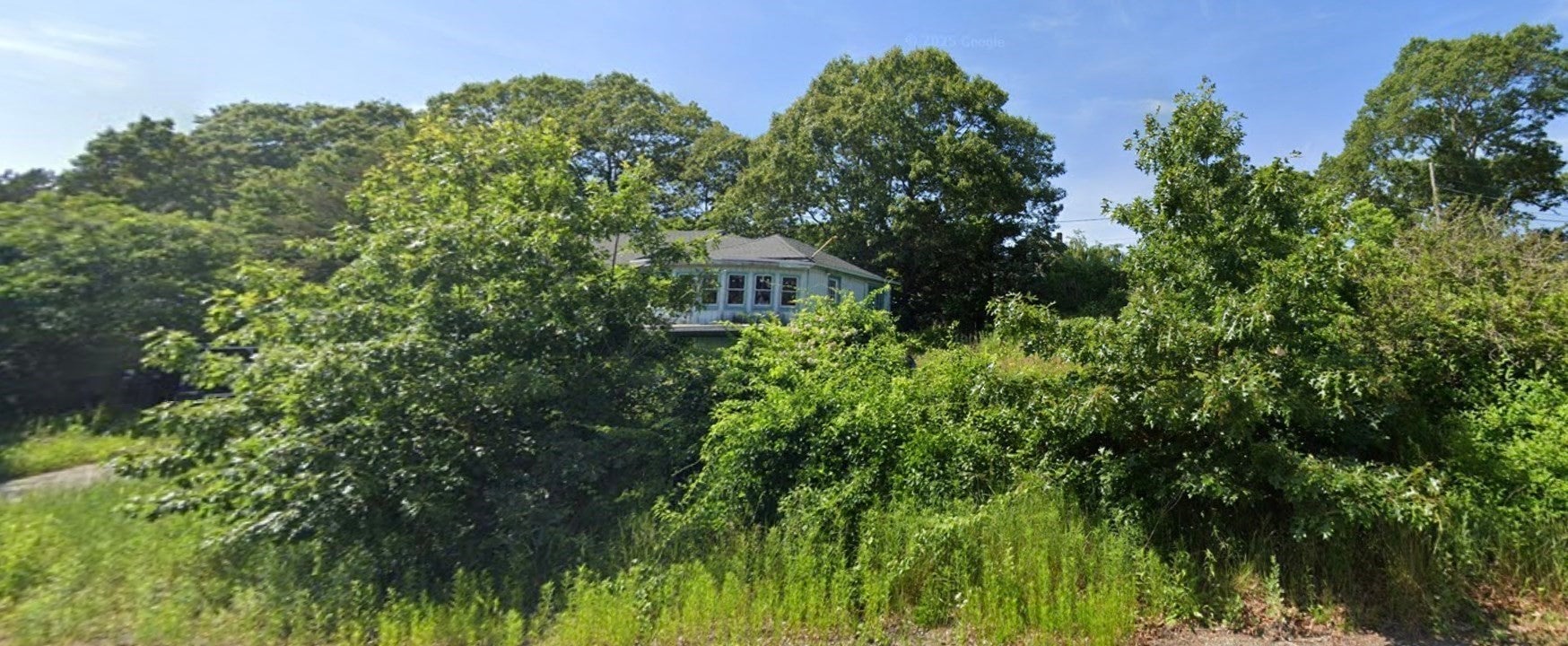 3 Clearwater Drive