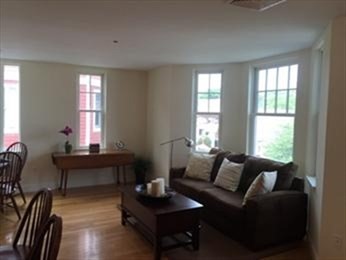 4048 Washington Street 5