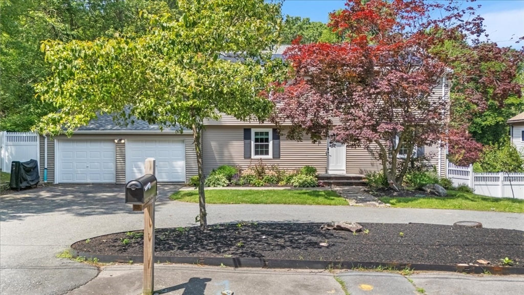 16 Fawn Cir