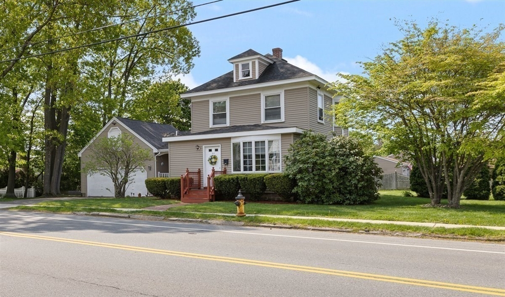 409 Groveland St