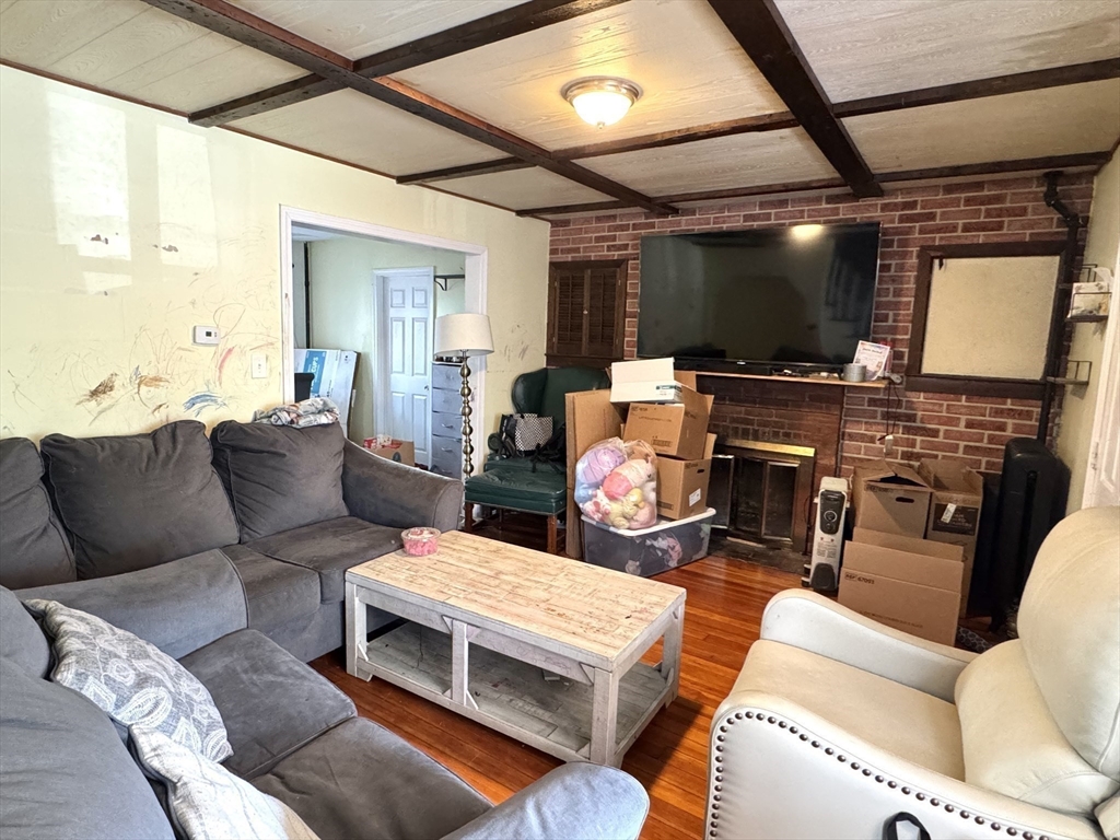 86 Rich Street, Gardner, MA Photo #5