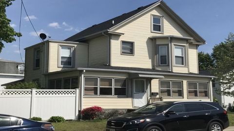 13 Wright St Stoneham MA 02180