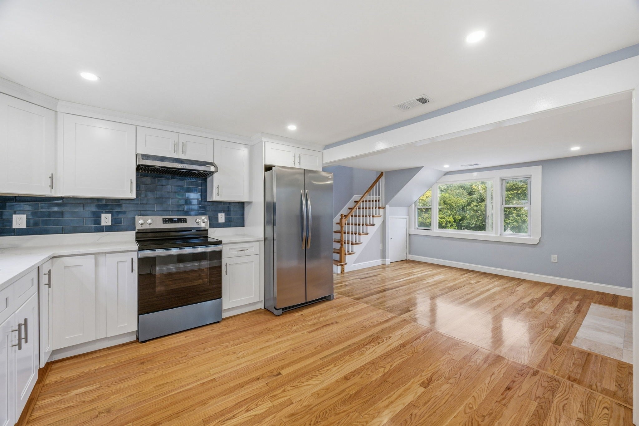 Photo of 118 Washington St, Melrose, MA