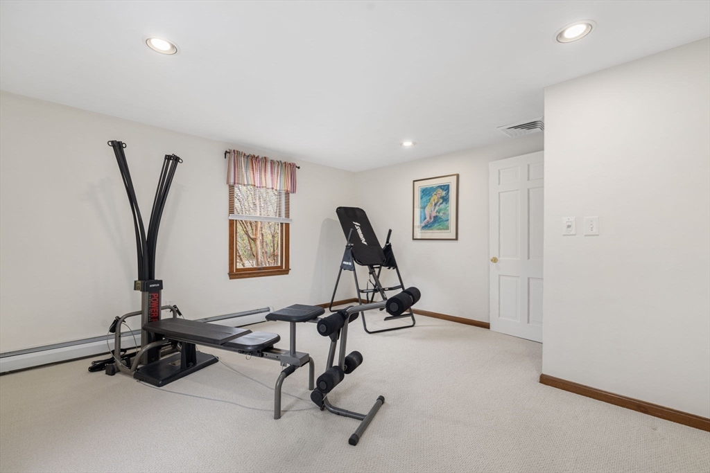 34 Colonial Way, Dartmouth, MA Photo #26