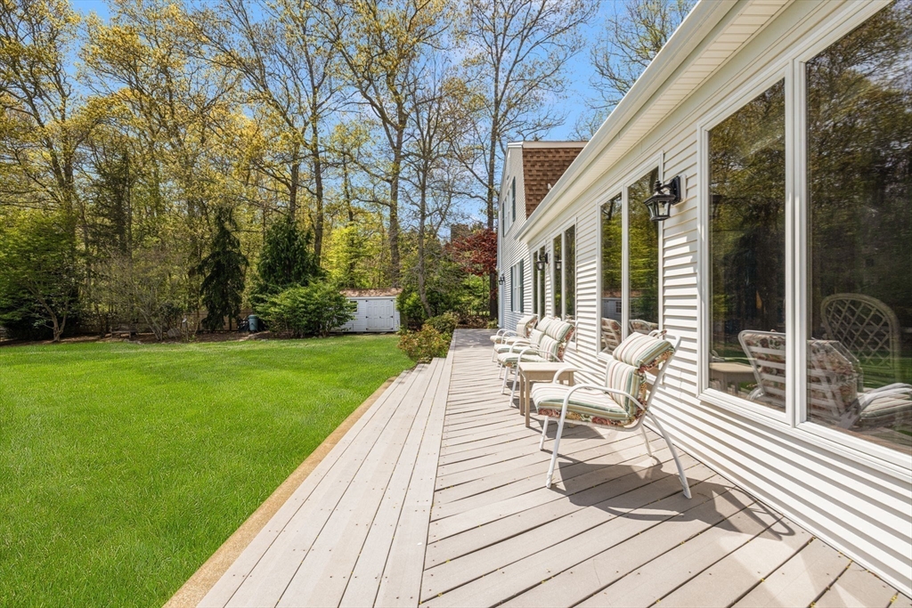 34 Colonial Way, Dartmouth, MA Photo #36