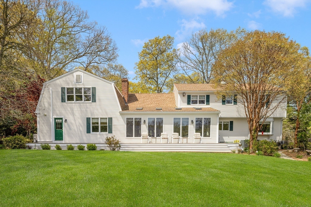34 Colonial Way, Dartmouth, MA Photo #2