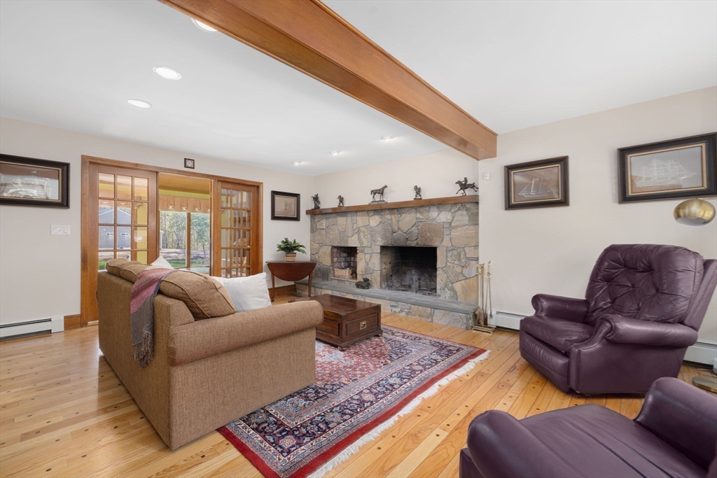 34 Colonial Way, Dartmouth, MA Photo #13