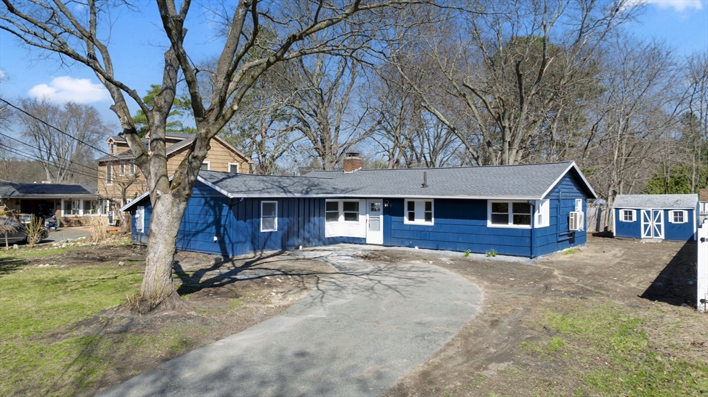 109 Hastings St