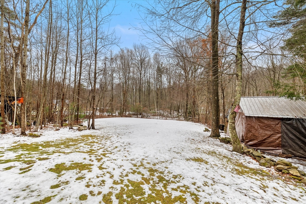 Southbridge, Massachusetts 01550, United States, 3 Bedrooms Bedrooms, ,3 BathroomsBathrooms,Residential,Pending,26791