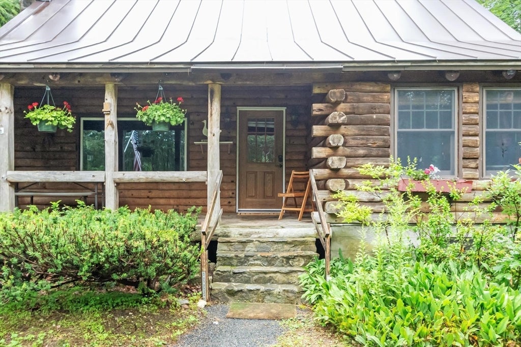 300 Lockes Village Rd, Wendell, MA, 300 Lockes Village Rd, Wendell, MA Photo #3