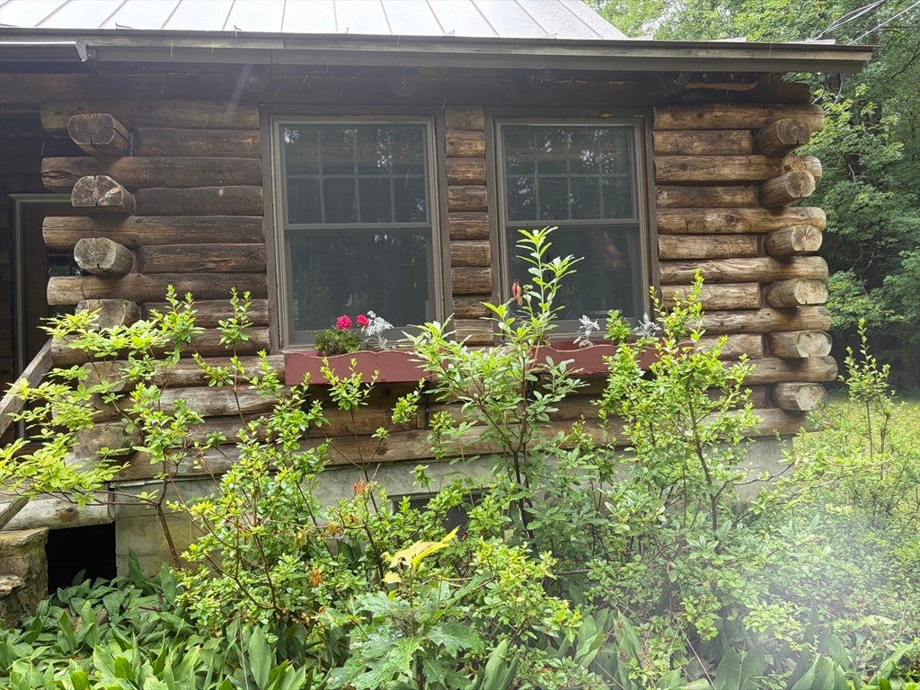 300 Lockes Village Rd, Wendell, MA, 300 Lockes Village Rd, Wendell, MA Photo #4