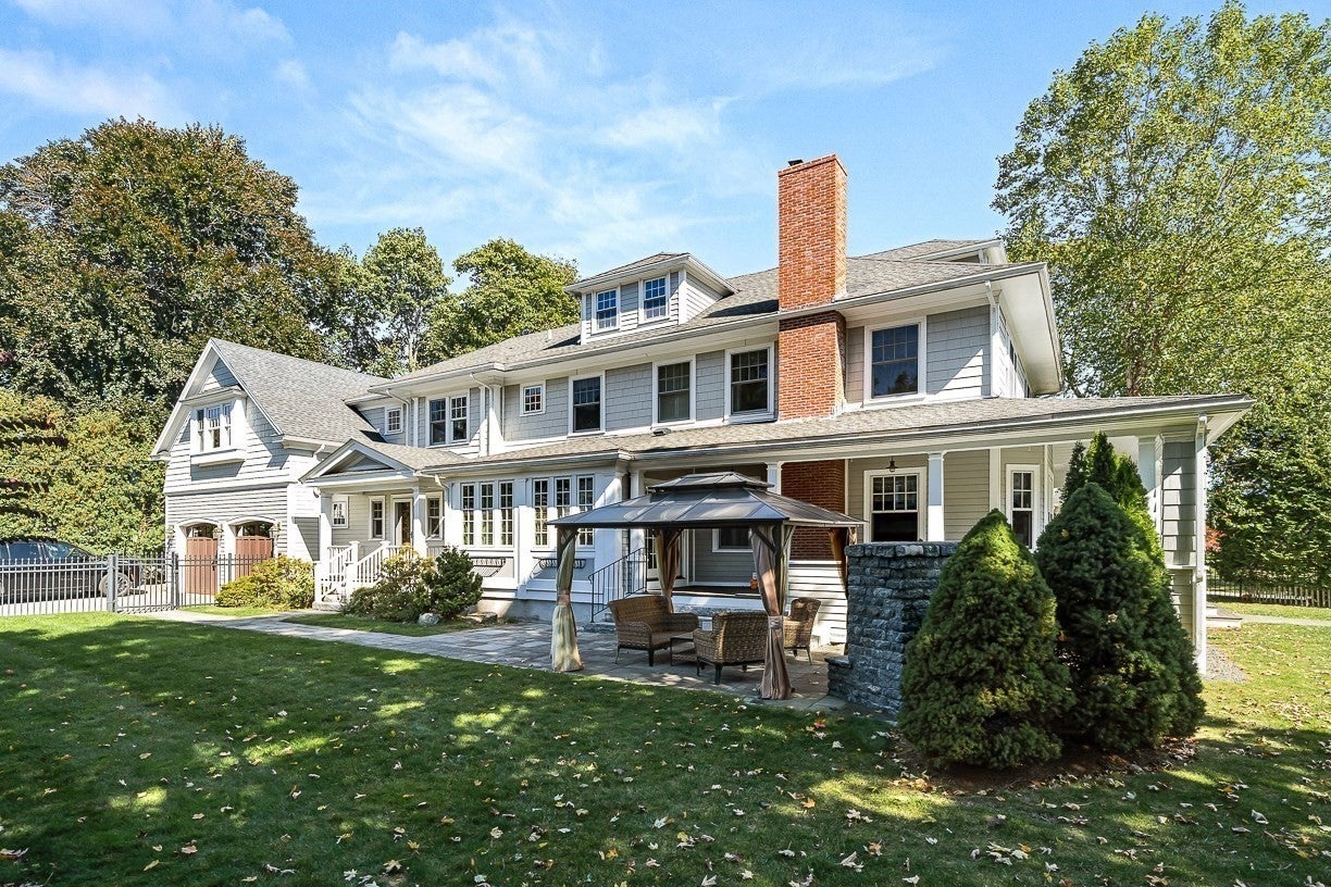 15 Foxcroft Rd, Winchester, MA Photo #35