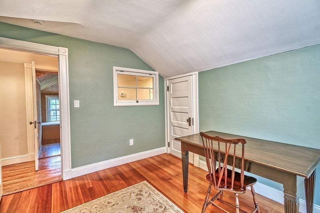 15 Foxcroft Rd, Winchester, MA Photo #29