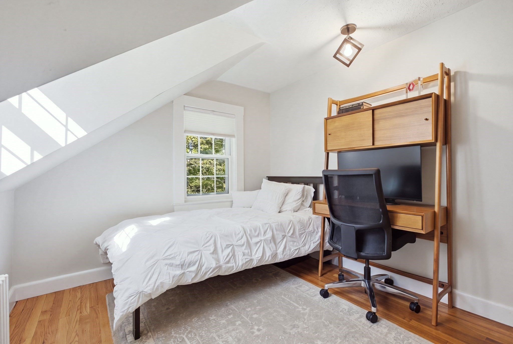 38 Fairmount Road, Reading, MA Photo #20