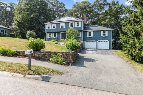 61 Sunset Dr Milford MA 01757