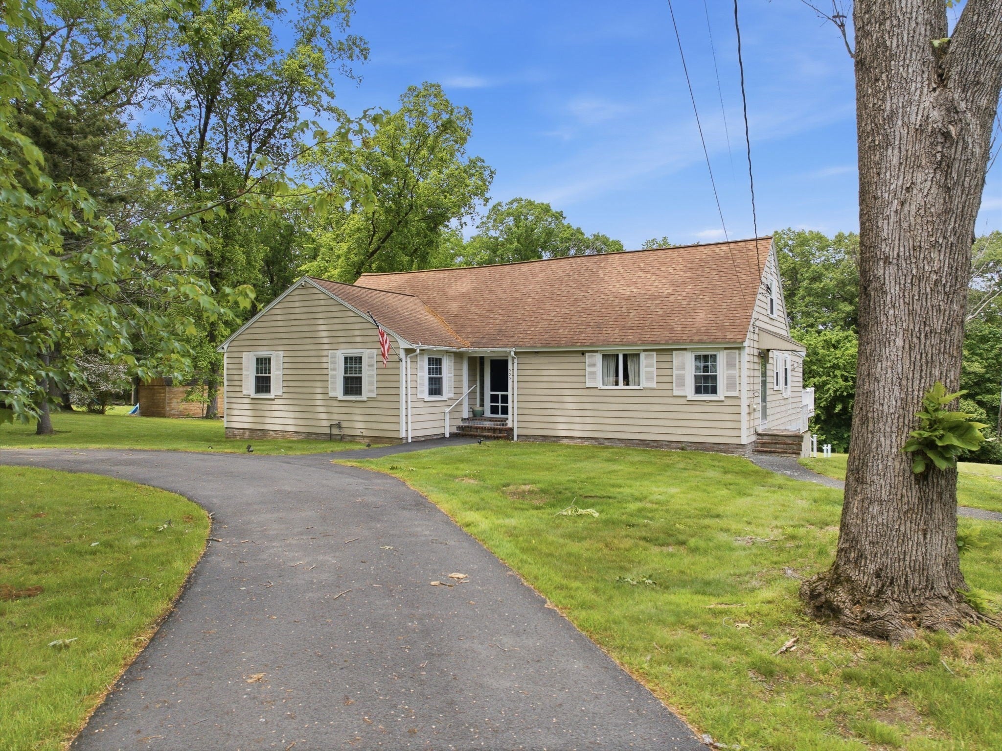 505 Lowell Street, Lynnfield MA 01940