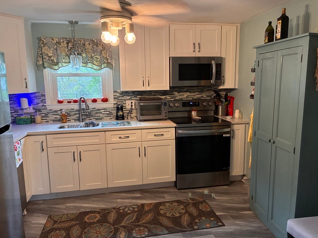 10 Alice St, Montague, MA, 10 Alice St, Montague, MA Photo #9