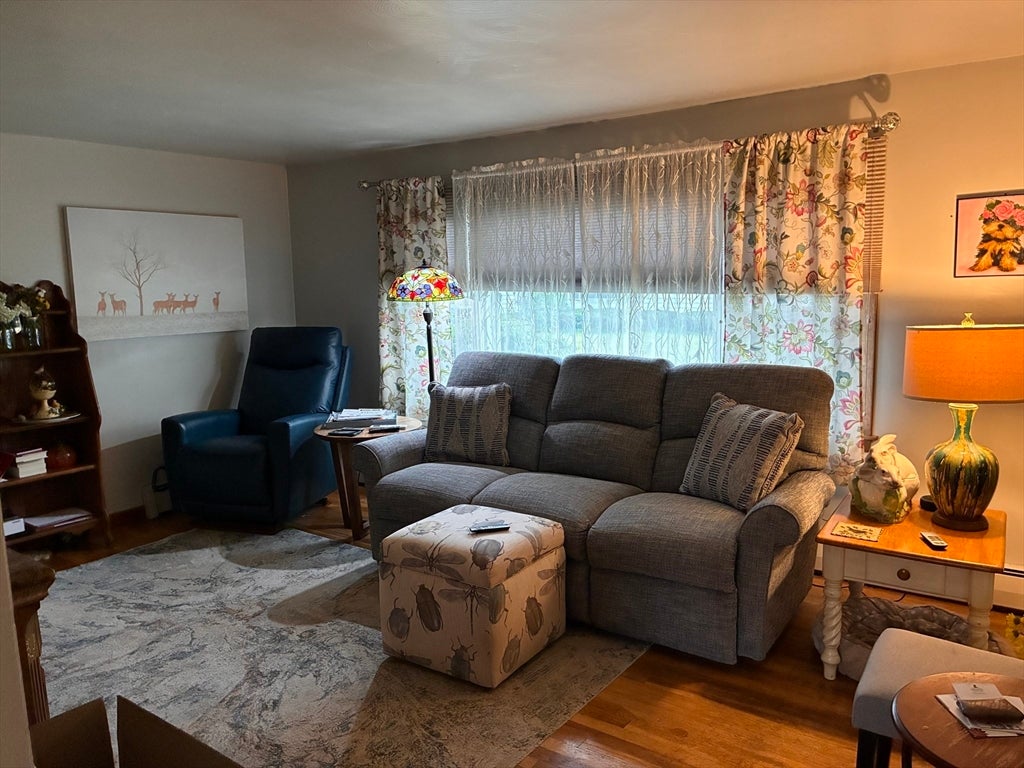 10 Alice St, Montague, MA, 10 Alice St, Montague, MA Photo #8