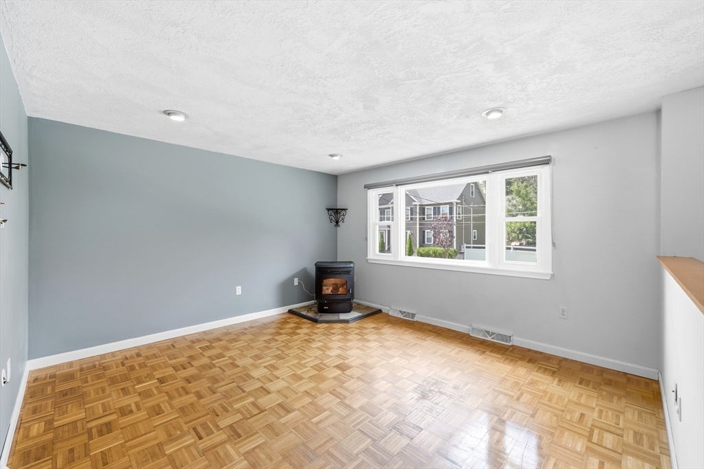51 Broad Street, Billerica, MA Photo #9
