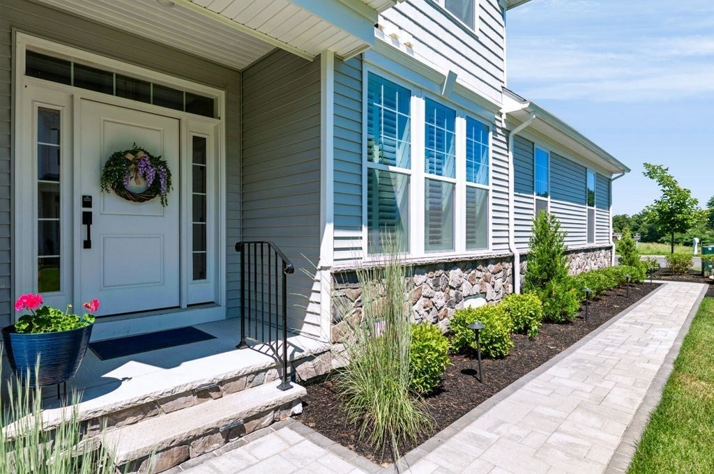 56 Ingalls Village Way #25, Boxford, MA, 56 Ingalls Village Way #25, Boxford, MA Photo #37