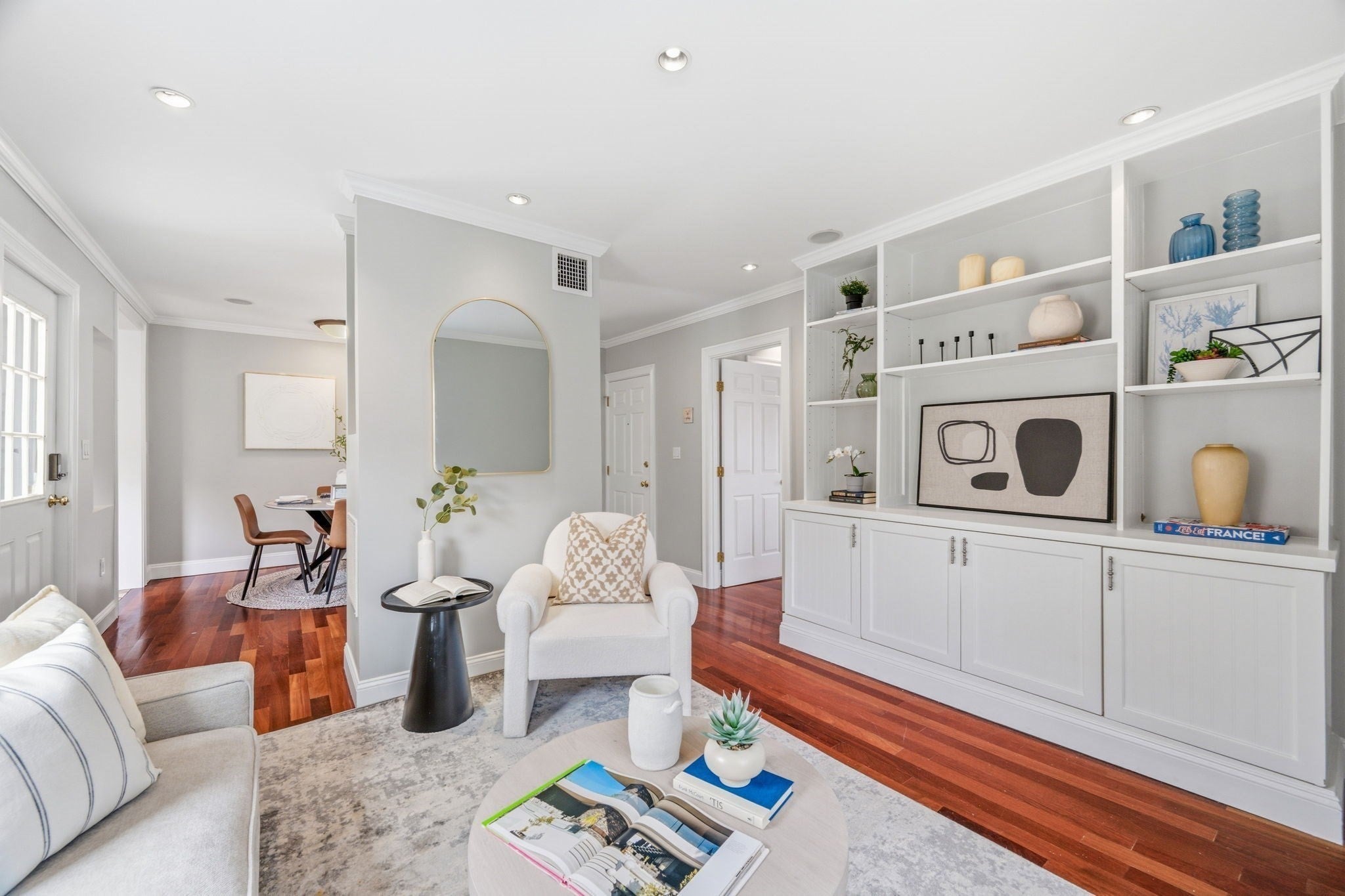 11 Parker St 2