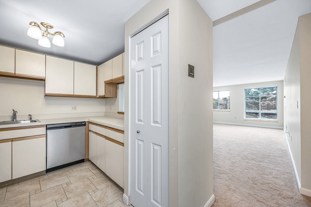 100 Ledgewood Drive 215