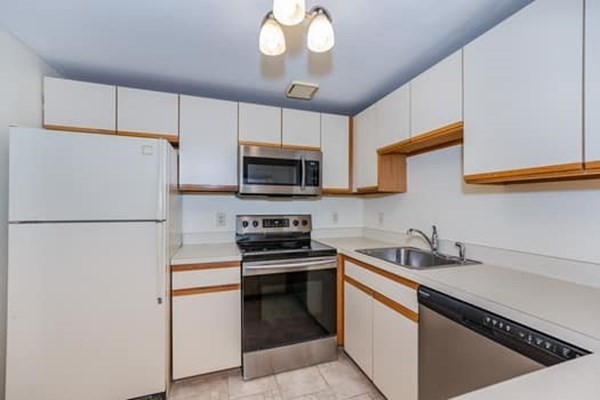 100 Ledgewood Drive 215