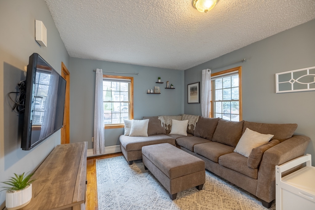 33 Highland Park