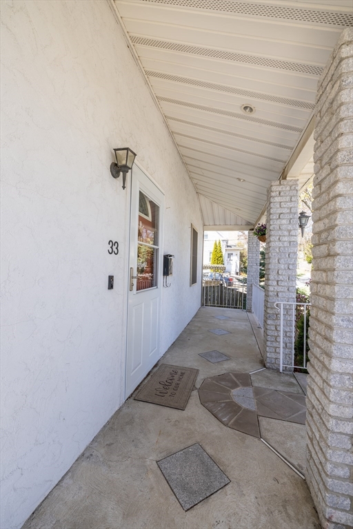 33 Highland Park