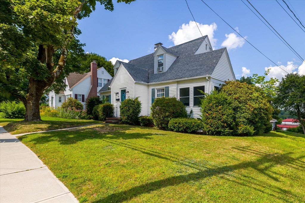 370 South St