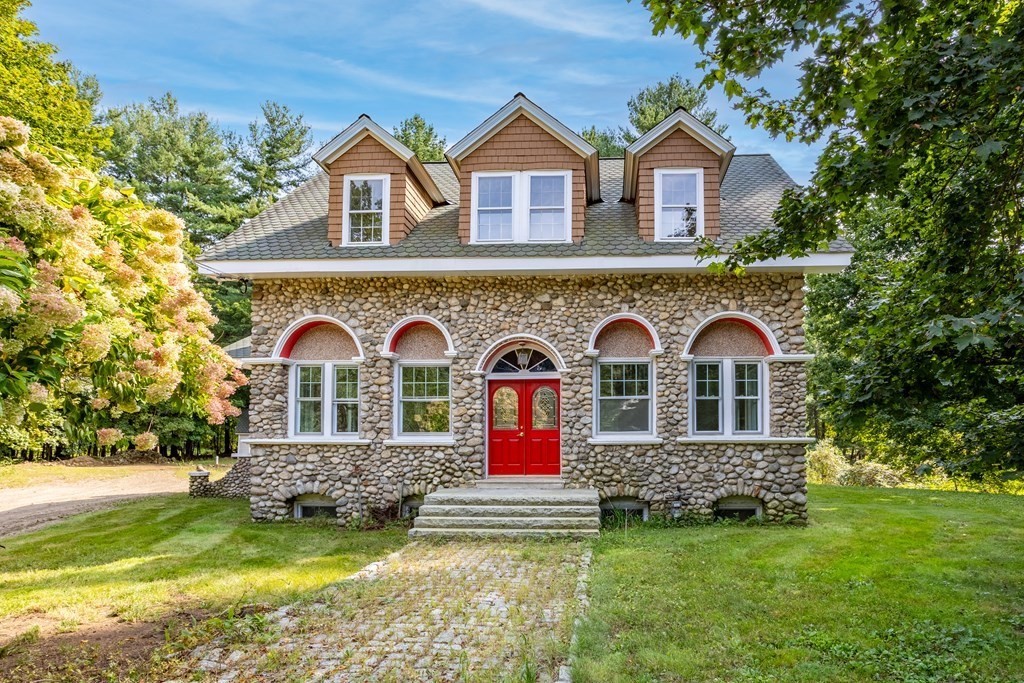 415 & 427 Groton Rd