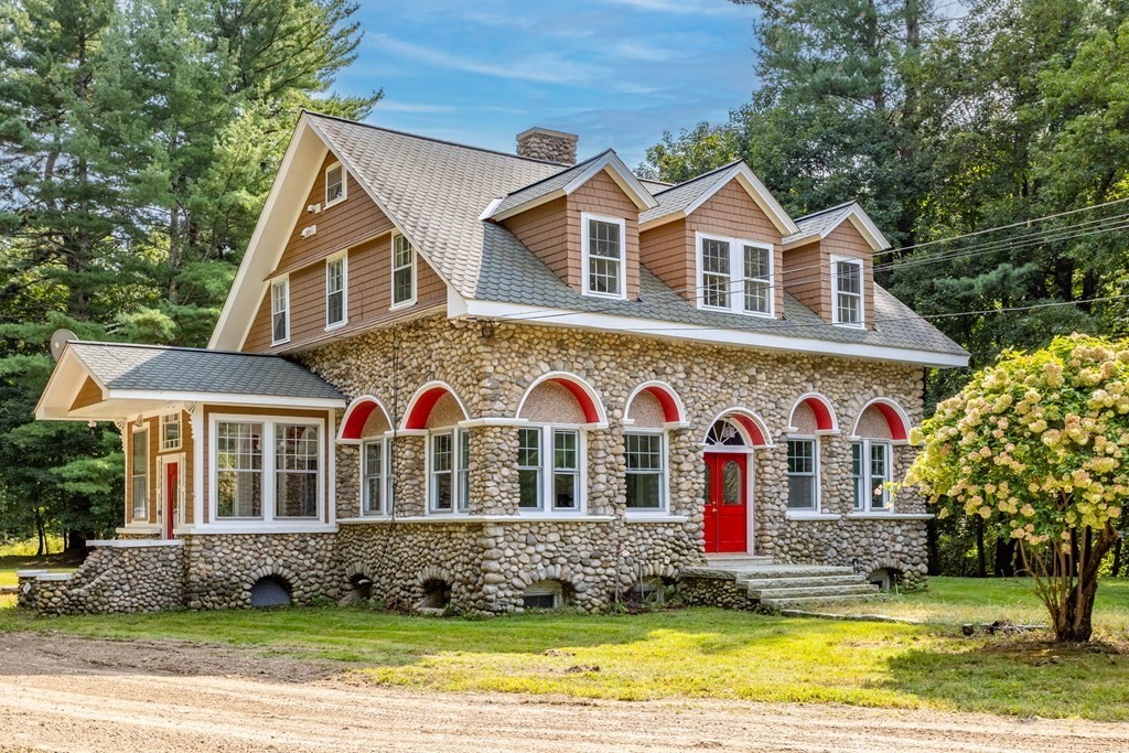 415 & 427 Groton Rd
