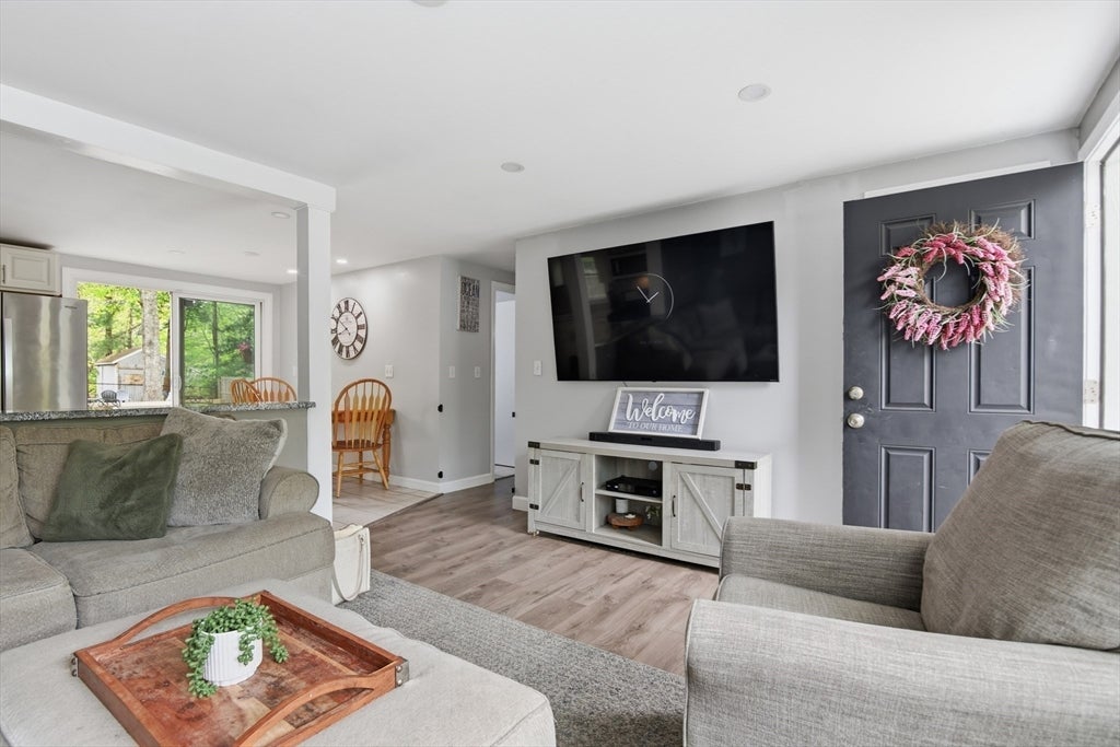 38 Barker Rd