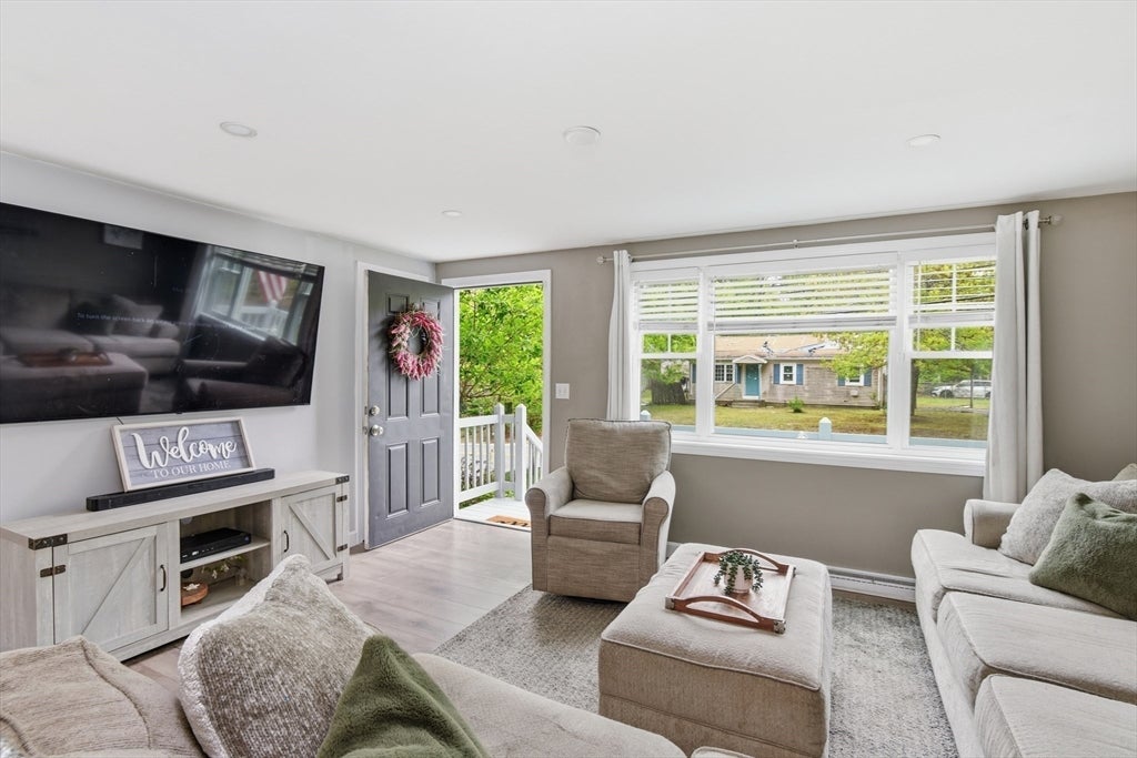 38 Barker Rd