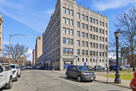 Photo of 289-307 Bridge St #293, Springfield, MA 01103 (MLS # 73596633)
