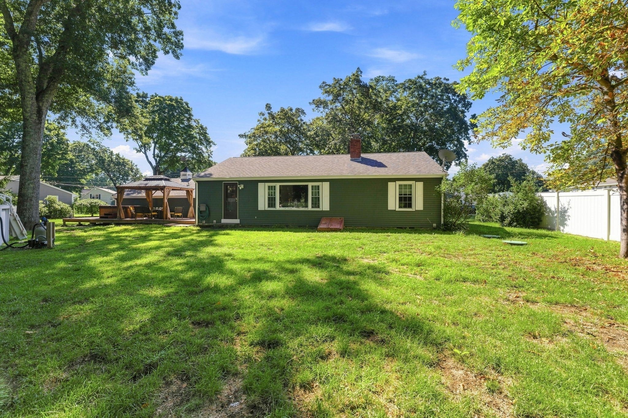 95 Thomas Leighton Blvd, Cumberland, RI, 95 Thomas Leighton Blvd, Cumberland, RI Photo #19