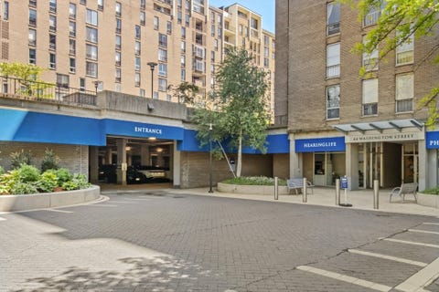 Photo of 44 Washington St #1113, Brookline, MA 02446 (MLS # 73528760)