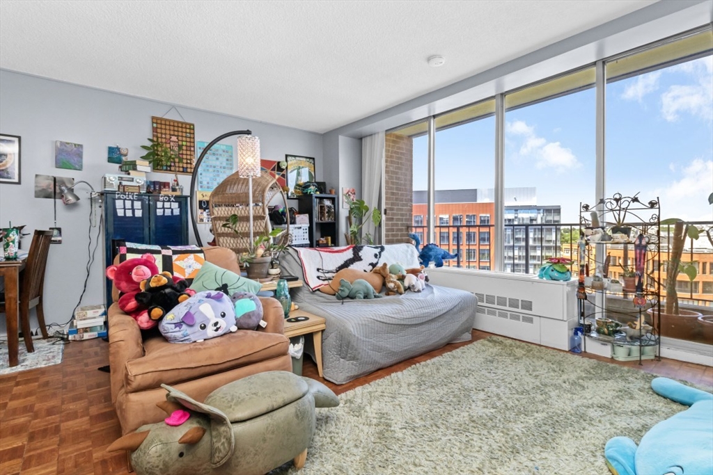 44 Washington St 1113