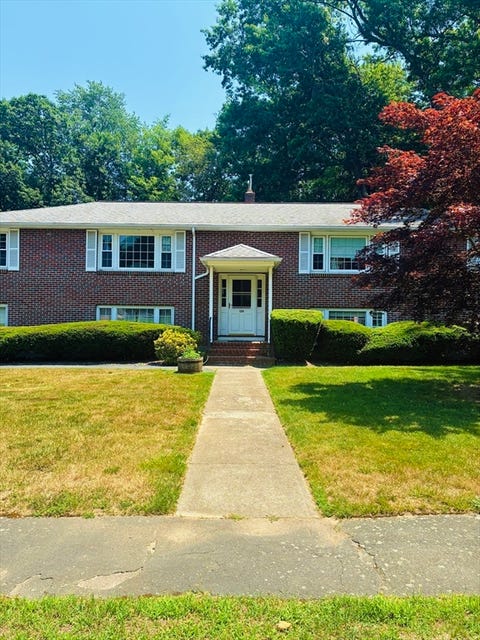 Photo of 120 Mary Ln #3, Bridgewater, MA 02324 (MLS # 73543505)