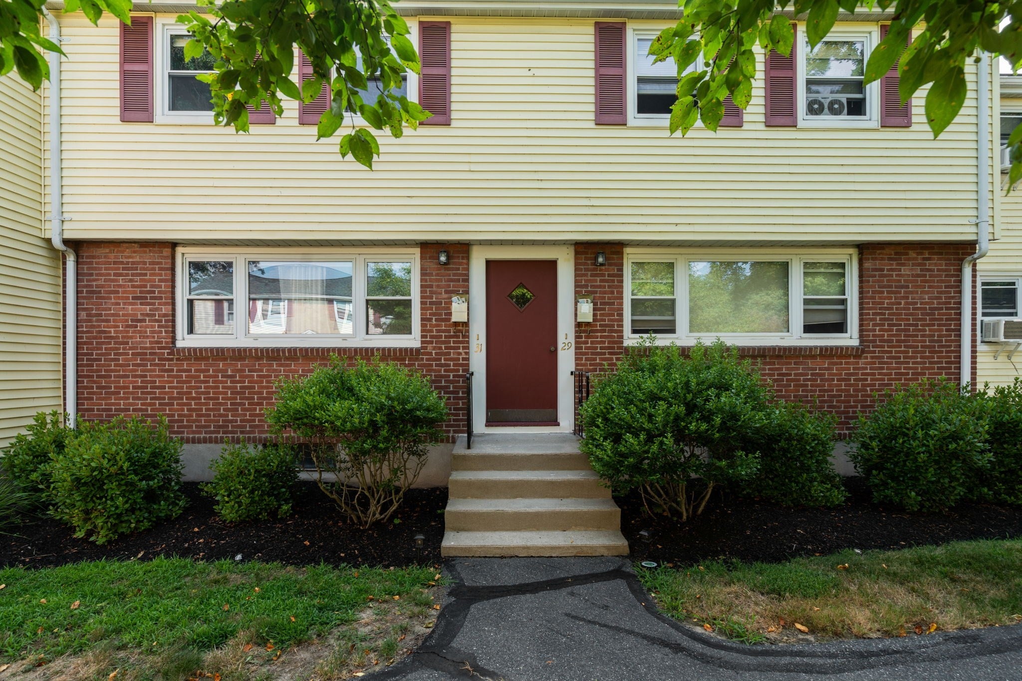 31 Prescott St