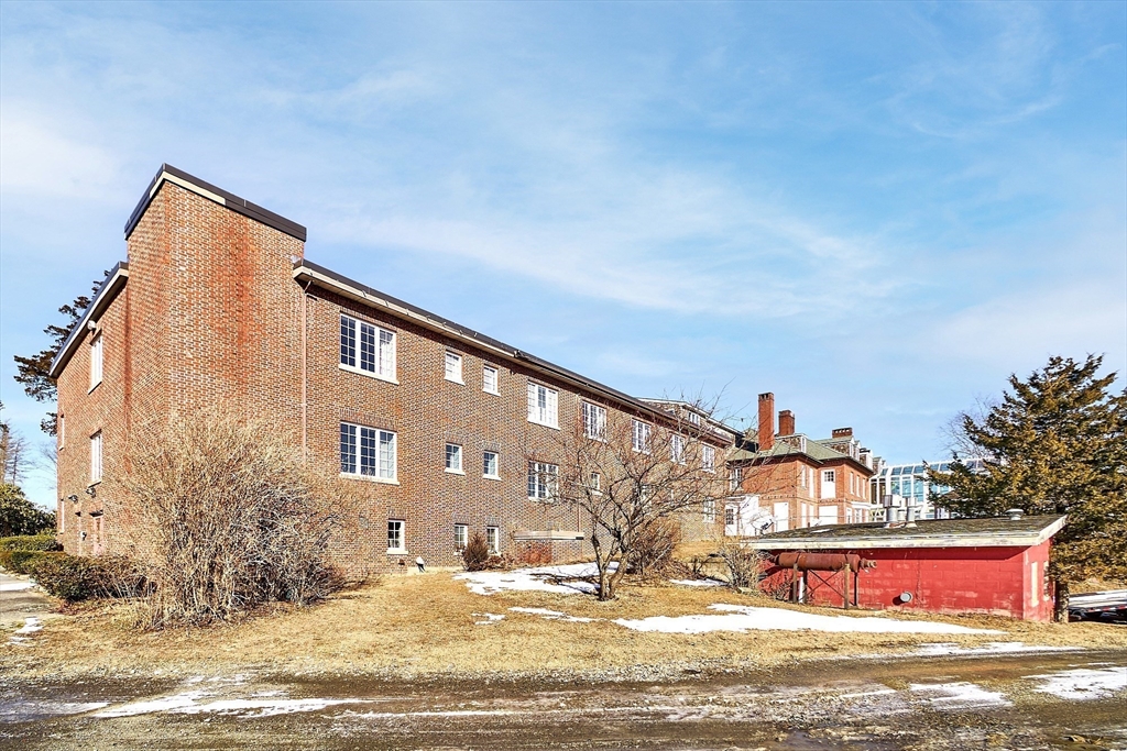 Rowley, Massachusetts 01969, United States, ,Commercial,Active,11490