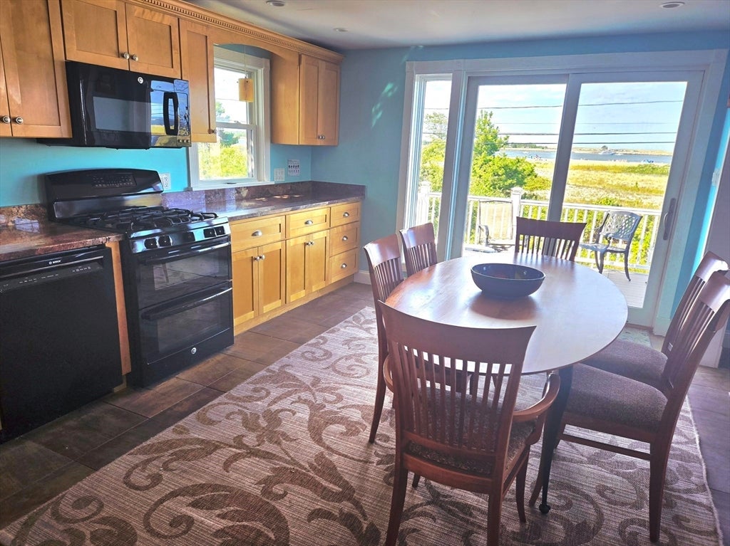 99 North Reservation Terrace WINTER, Newburyport, MA, 99 North Reservation Terrace WINTER, Newburyport, MA Photo #4