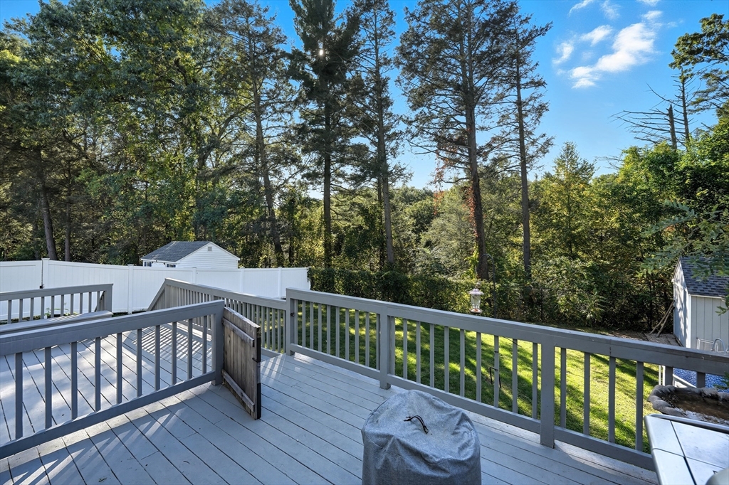 31 Woodland Ridge Rd.