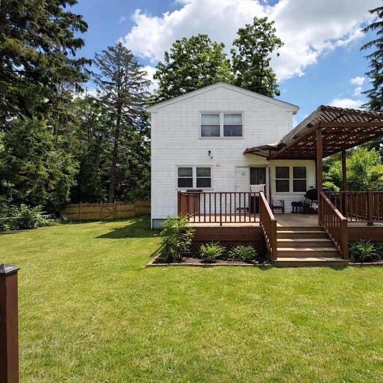 330 Newman Ave