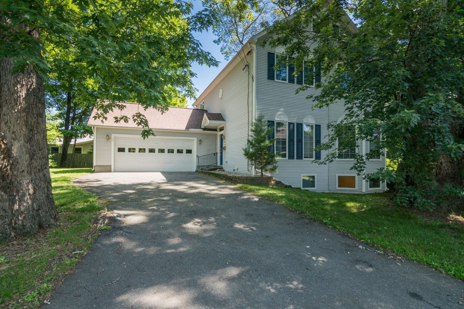 62 Fairview Ave